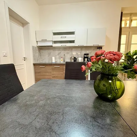 Apartamento Charles Square By Ruterra Praga