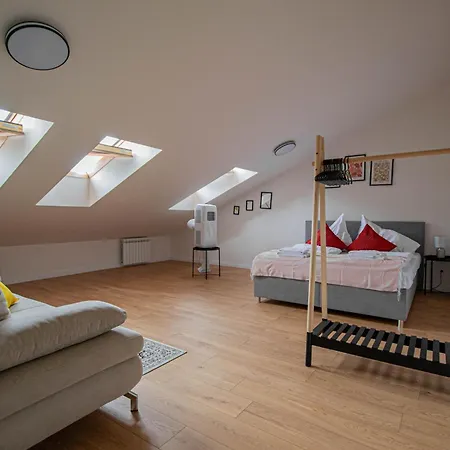 Apartmán Charles Square By Ruterra Praha