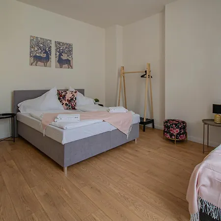 Apartmán Charles Square By Ruterra Praha