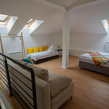 Apartmán Charles Square By Ruterra