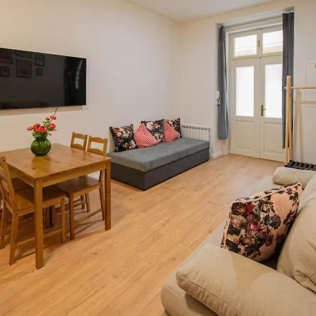 Apartmán Charles Square By Ruterra *