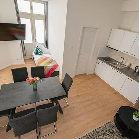 Apartmán Charles Square By Ruterra Praha