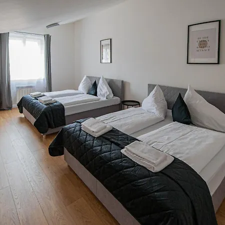Charles Square By Ruterra Apartmán *